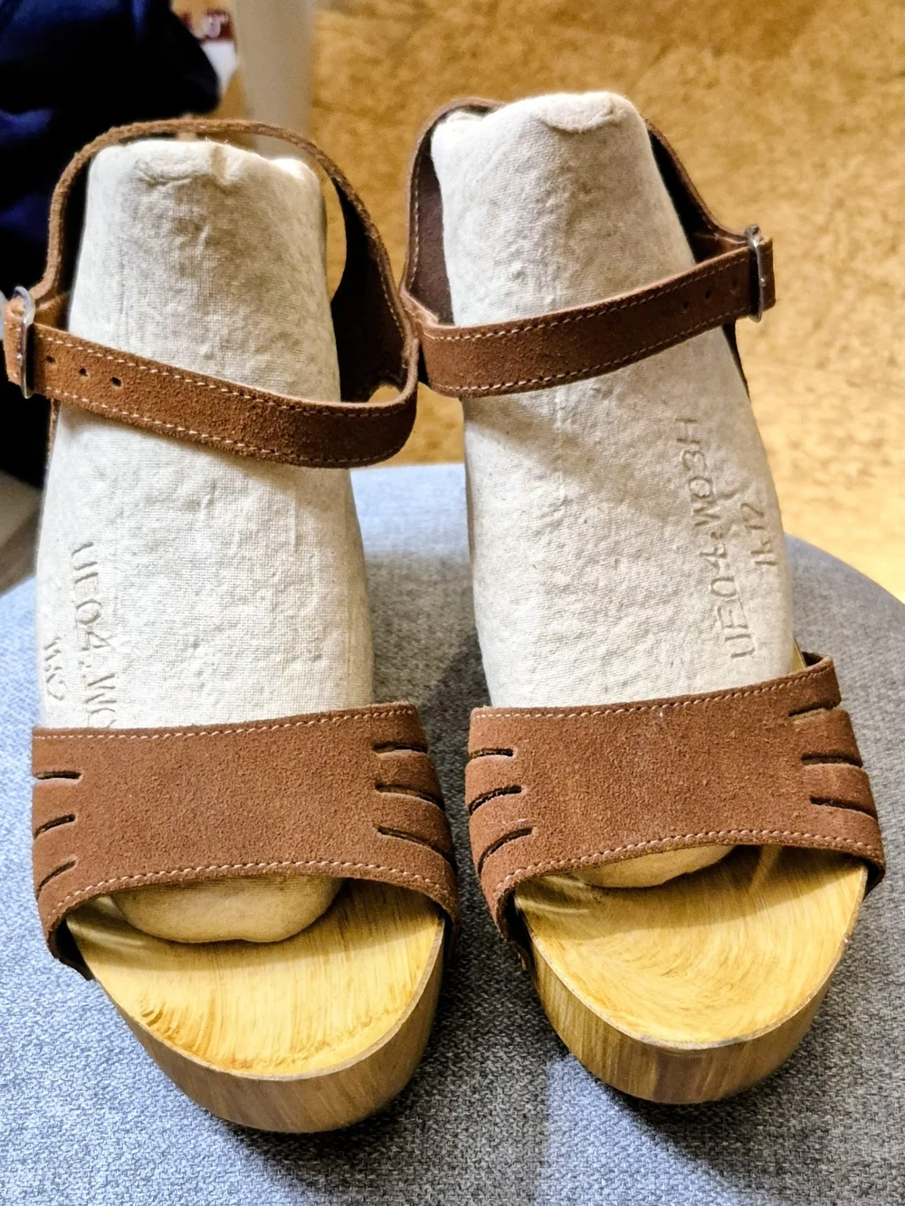 Charles David Dakota Suede Platform Sandals with Wood Heel